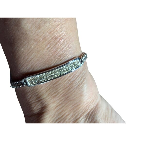 Christian Dior Silver-Tone Chain Bracelet With Crystal Embellished Bar & Secure - Picture 4 of 11